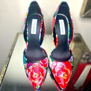 Steve Madden floral pumps